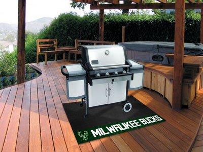 NBA - Milwaukee Bucks Grill Mat 26""x42""